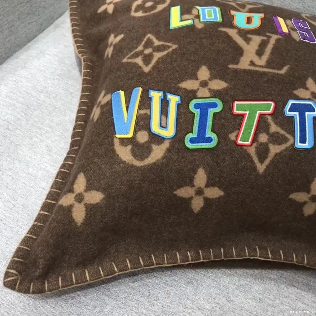 LV WOOL PILLOW THROW CUSTOM LETTERS 0514